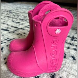 Croc toddler rain boots size 7C